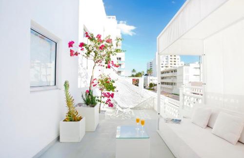 South of Fifth Hotel | Blanc Kara- Adults Only