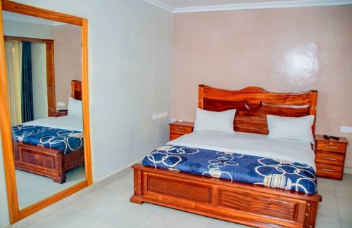 Remera Hotel | BLB Villa Park Hotel