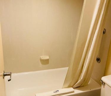 Indianapolis Hotel | BlissPoint Inn Northwest Indianapolis