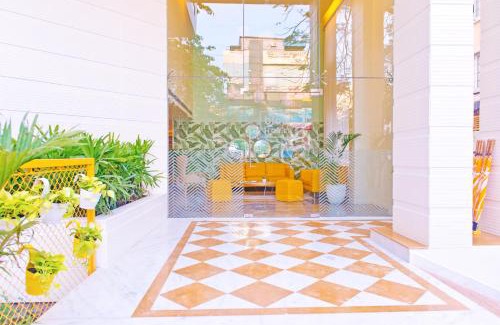 Indiranagar Hotel | Bloom Hotel - Indiranagar