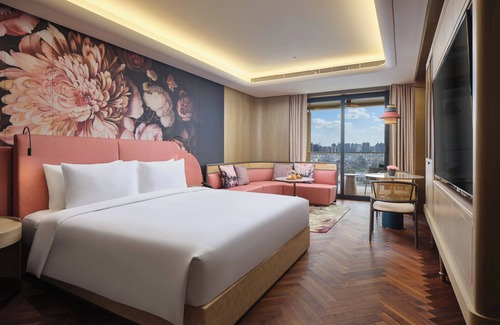 Downtown Shanghai Hotel | Blossom House Shanghai On The Bund