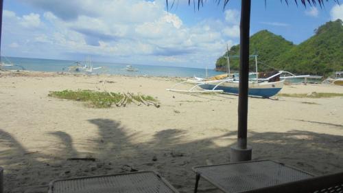Sipalay House | BLU MA RE GUESTHOUSE - Sugar Beach