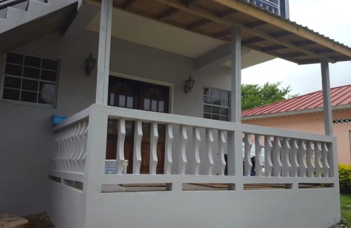 Gros Islet Apartment | bLu skAii Apt 5minutes2 Rodney Bay by car