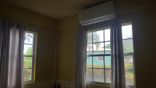 Gros Islet Apartment | bLu skAii Apt 5minutes2 Rodney Bay by car
