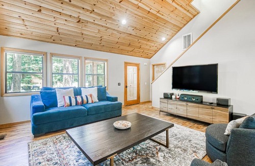 Truckee House | Blue Antler