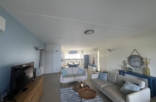 Sint Michiel Apartment | Blue Bay Blue Emerald The Ocean Beachfront Apartment On the 3rd Floor