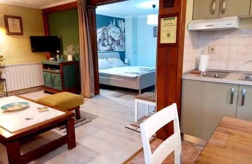 Murine Apartment | BLUE DEER