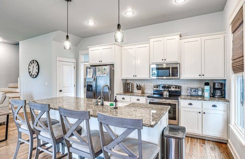 Eufaula House | Blue Fish on Firefly Park