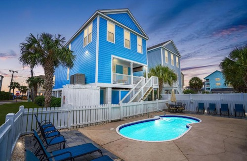 Surfside Beach House | Blue Hawaiian