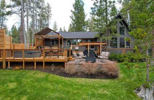 Oregon Water Wonderland House | Blue Heron 3