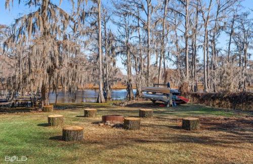 Uncertain House | Blue Heron Lakefront, Caddo Late