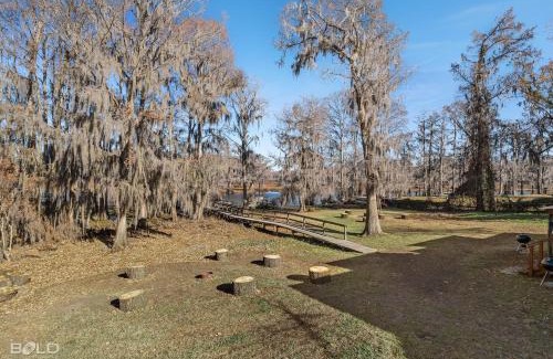 Uncertain House | Blue Heron Lakefront, Caddo Late