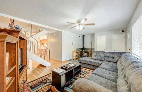 Lake Forest House | Blue Lake Bliss