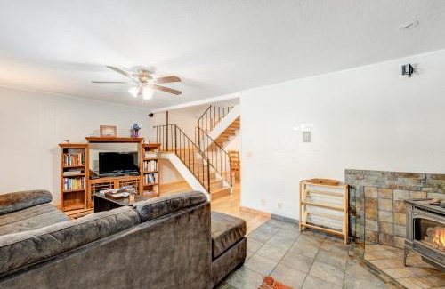 Lake Forest House | Blue Lake Bliss