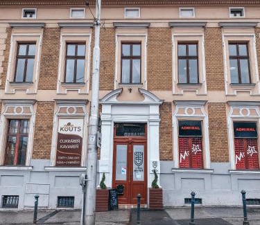 Old Town Hotel | Blue Lotus Apartments