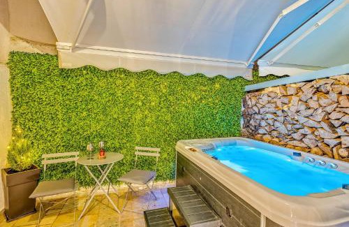 Arachova Apartment | Blue Mountain Guesthouse by Seablue