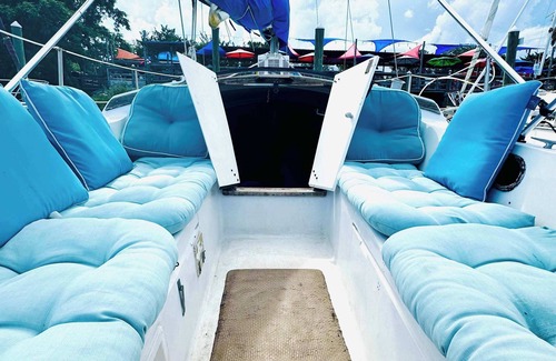 St. Augustine Boat Rental | Blue Oasis in Downtown St. Augustine ★