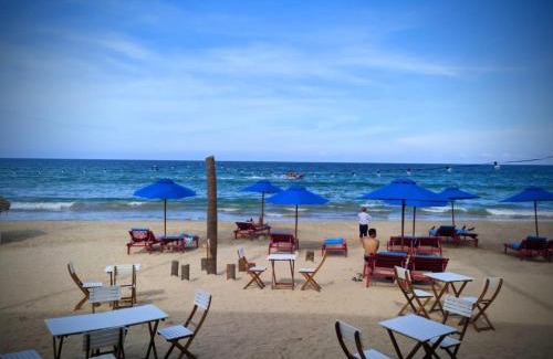 Uppuveli Hotel | Blue Sand Beach Resort