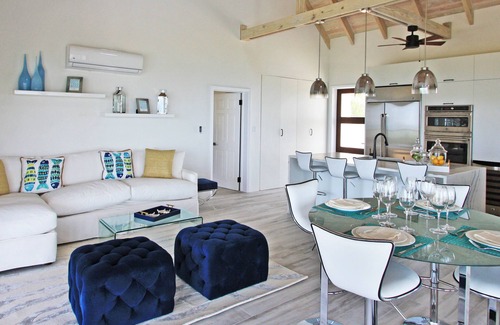 Oualie Bay Villa | Blue Serenity captures everything that is beautiful about Nevis.