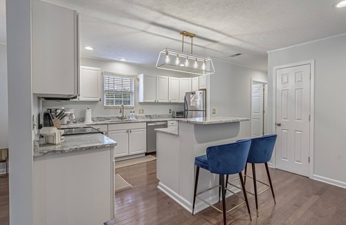 North Myrtle Beach House | Blue Skies - NMB Abode w/Deck + Yard only 5 min walk to the beach!