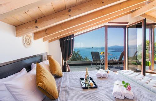 Spartylas Apartment | Blue sky loft by Corfuescapes