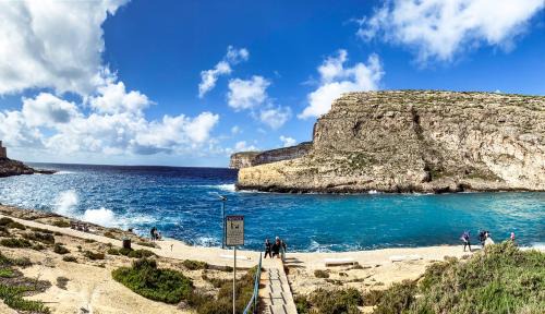 Xlendi Apartment | Blue Sky Xlendi