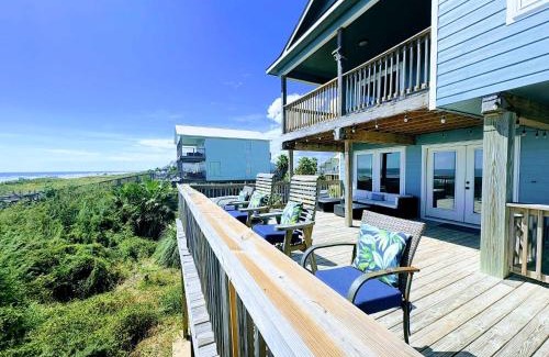 Freeport House | Blue Waves Beachside Calm Gulf Views for Miles