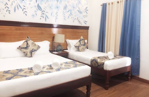 Coron Town Proper Hotel | Blue Waters Inn Coron