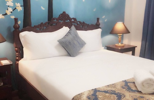 Coron Town Proper Hotel | Blue Waters Inn Coron