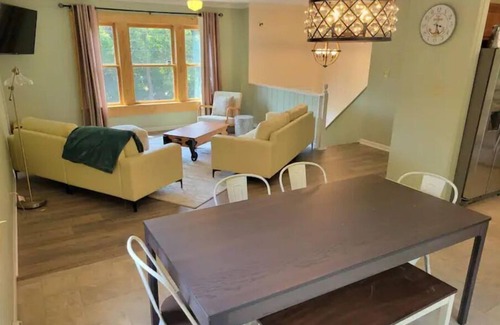 Holland House | Blueberry Dune, south Holland close to Saugatuck
