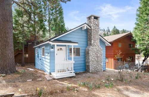 Green Valley Lake Villa | Bluebird Cabin, Indoor Fireplace, Next to Lake!