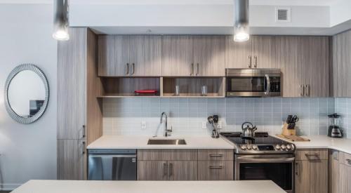 Crystal City Apartment | Bluebird Suites at Pentagon City Virginia