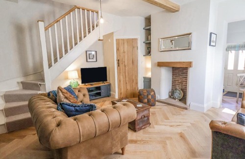 Whitby House | Bluefin Cottage
