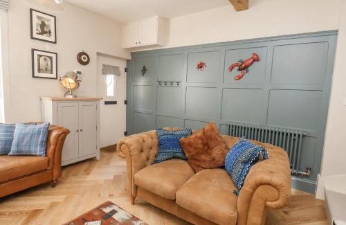 Whitby House | Bluefin Cottage