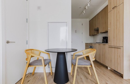 Crown Heights Apartment | Blueground | Clinton Hill, pool, gym & AC, nr park