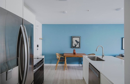 Little Ranches Apartment | Blueground | Hollywood, pool & w/d, nr beach