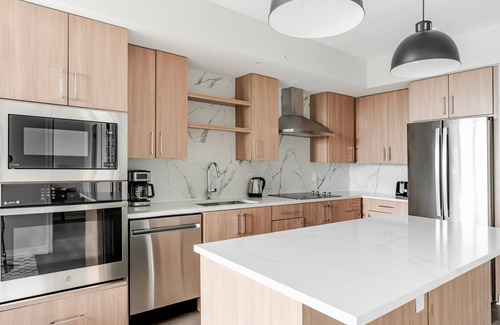 Clarendon Apartment | Blueground | Lyon Village, pool, nr Arlington Cemetery