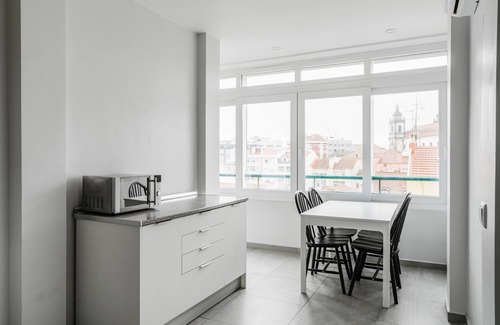 Santa Isabel Apartment | Blueground | Oeiras, AC & w/d, nr museums