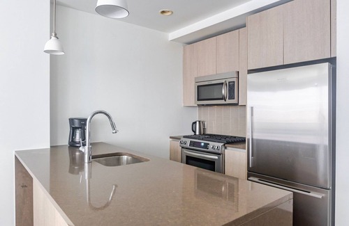 Powerhouse Arts District Apartment | Blueground | Powerhouse Arts District, pool, nr Liberty State Park