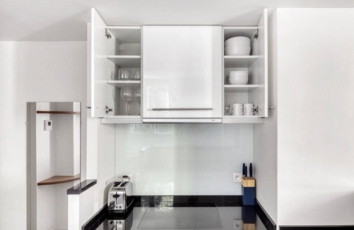 Saint-Thomas-d'Aquin Apartment | Blueground | Saint germain des prés, near garden
