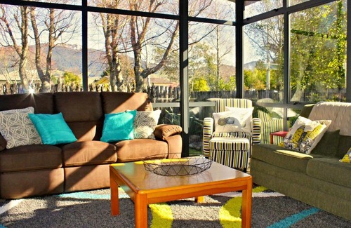 Turangi House | Bluehaven Cottage - Turangi Holiday Home
