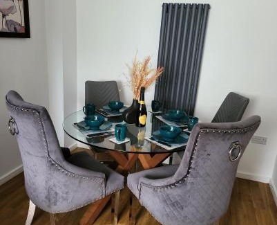 Clayton Apartment | Bluesea Home near Etihad