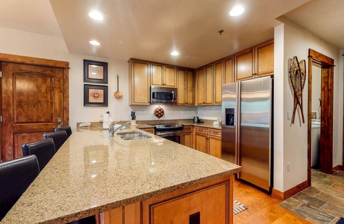 Four O'Clock Apartment | BlueSky Breckenridge