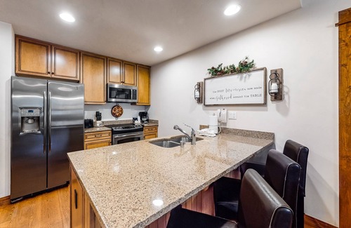 Four O'Clock Apartment | BlueSky Breckenridge