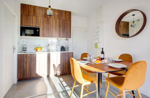 Bagnolet Apartment | Bluestay 139 - Charming apartment