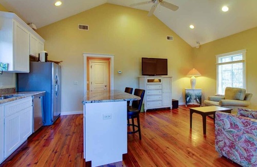 Bluffton Cottage | Bluffton Alljoy area 1BR Cottage