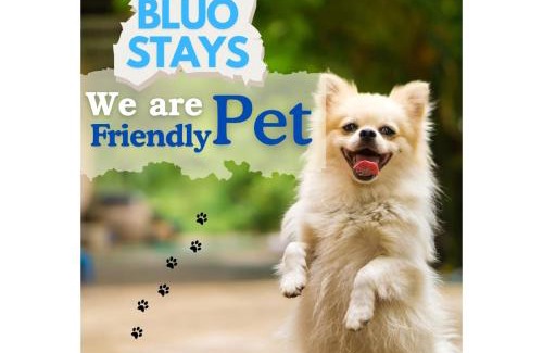 Saket Apartment | BluO Elegant 4BHK Saket - Lift, Balcony, Parking