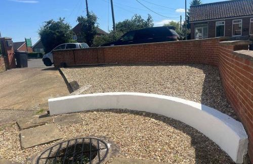Blyton House | Blyton 2-Bed Cottage Parking 30m to Lincoln