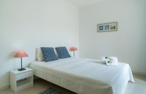 Santa Luzia Apartment | BmyGuest - Santa Luzia Sunset Apartment