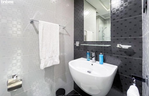 Dubai Sports City Apartment | bnbmehomes - Hotel style Studio w A Facilities - 1918